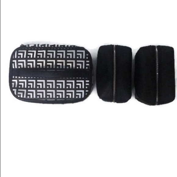 NWOT Travel Vanity Kit or Cosmetic Bag - Picture 2 of 9